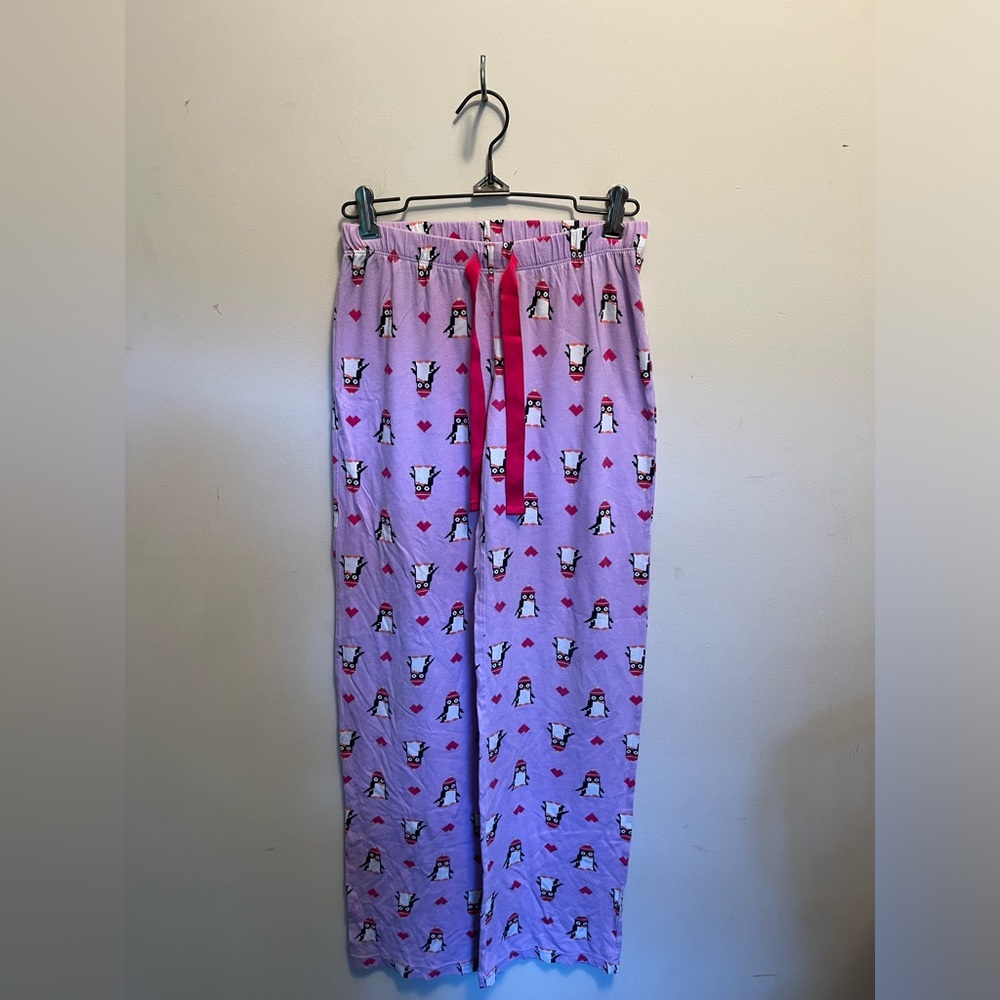 SO, girls youth XS, purple pj pants with penguins.